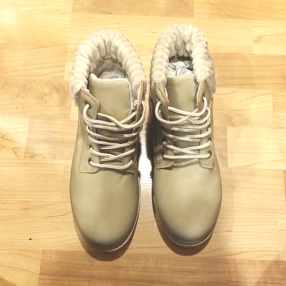Alpine ankle boot - Picture 5 of 10